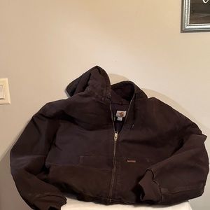 Carhardt men’s XL hooded coat.